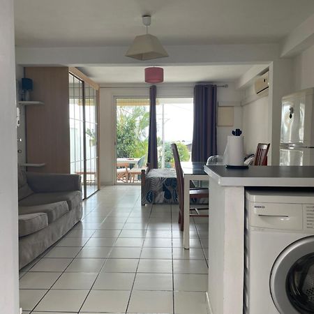 Studio 40M2 Saint Gilles Les Bains Экстерьер фото