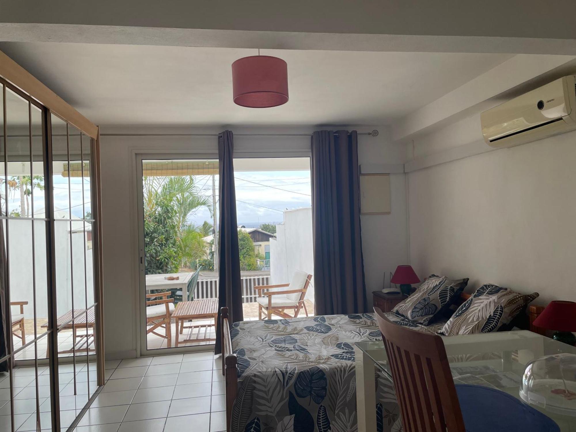 Studio 40M2 Saint Gilles Les Bains Экстерьер фото